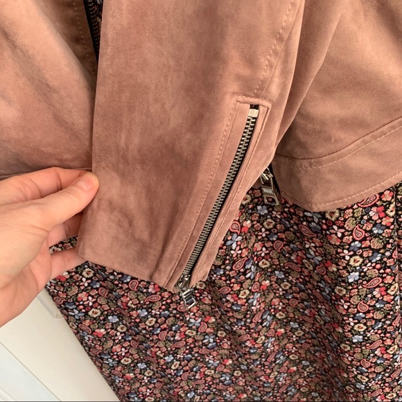 SOLD !! LOFT blush faux vegan suede moto jacket - Picture 11 of 12